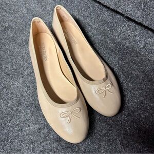 French Sole Leather Ballet Flats Cream Bow Detail old money preppy feminine